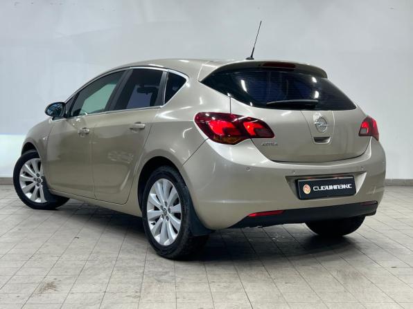Opel Astra J с пробегом 2012 года, цена 680 000 рублей, 189000 км, хэтчбек, Автокод Объявления