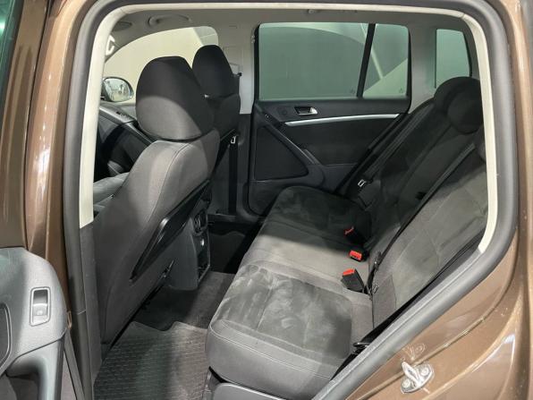 Volkswagen Tiguan I Рестайлинг с пробегом 2014 года, цена 1 350 000 рублей, 232720 км, внедорожник, Автокод Объявления