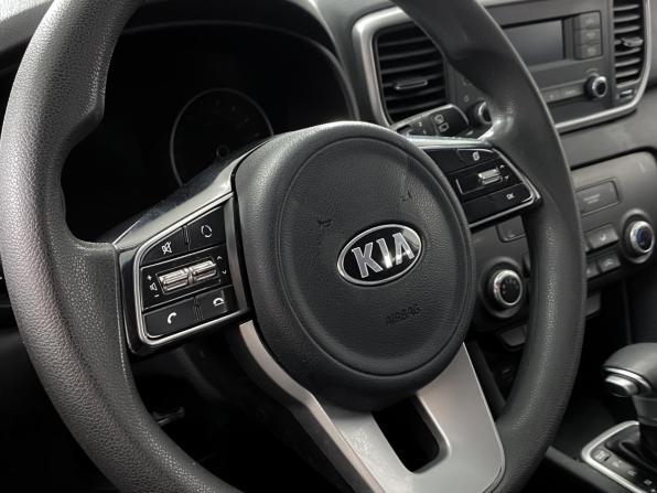 Kia Sportage IV Рестайлинг с пробегом 2018 года, цена 1 678 000 рублей, 167851 км, внедорожник, Автокод Объявления
