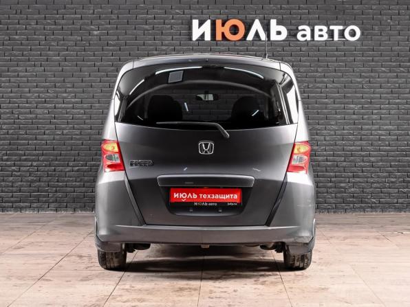 Honda Freed I с пробегом 2009 года, цена 890 000 рублей, 297582 км, компактвэн, Автокод Объявления