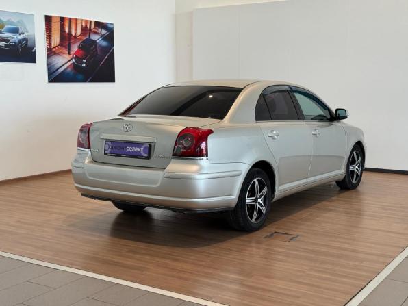 Toyota Avensis II Рестайлинг с пробегом 2006 года, цена 599 000 рублей, 315638 км, седан, Автокод Объявления