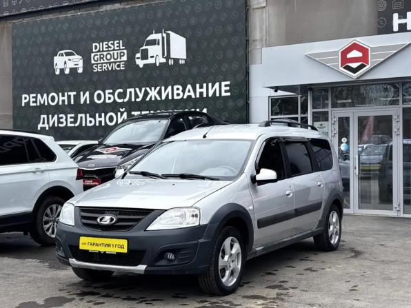 Lada (ВАЗ) Largus I с пробегом 2017 года, цена 930 000 рублей, 112218 км, универсал, Автокод Объявления