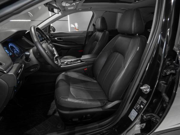 Hyundai Sonata VIII (DN8) с пробегом 2022 года, цена 2 550 000 рублей, 123932 км, седан, Автокод Объявления