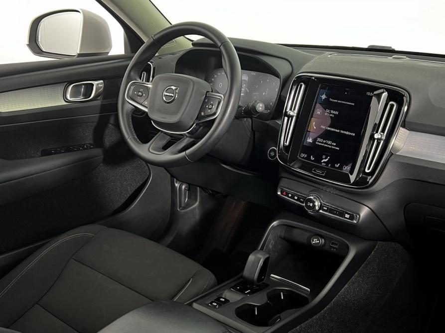 Volvo XC40 I Калининград  - изображение 13
