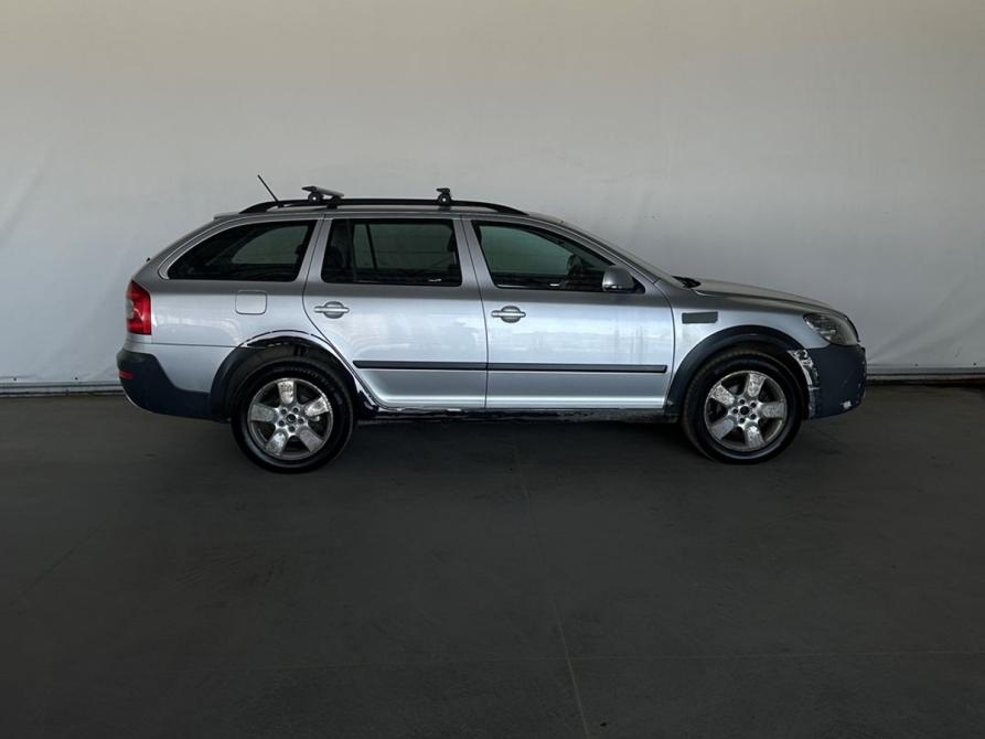 Skoda Octavia II (A5) Рестайлинг Москва  - изображение 4