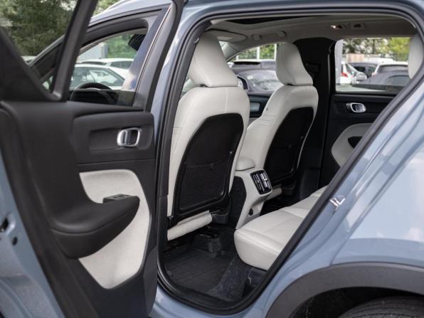 Volvo XC40 I с пробегом 2021 года, цена 3 849 000 рублей, 83514 км, внедорожник, Автокод Объявления