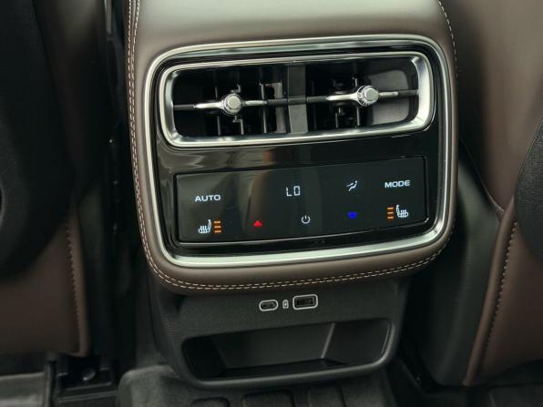 Geely Monjaro I Рестайлинг 2 с пробегом 2026 года, цена 4 150 000 рублей, 25 км, внедорожник, Автокод Объявления