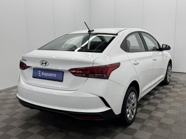 Hyundai Solaris II Рестайлинг с пробегом 2022 года, цена 1 540 000 рублей, 106149 км, седан, Автокод Объявления