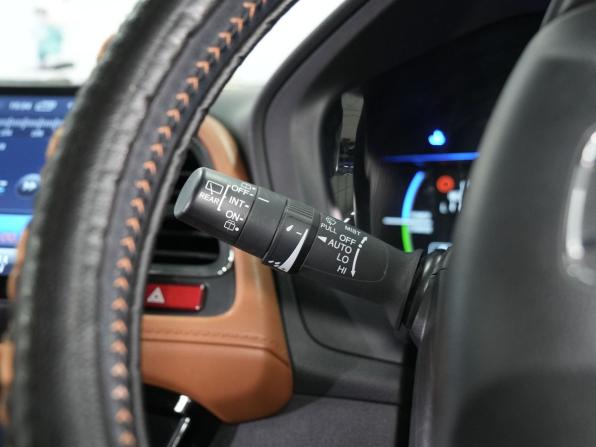 Honda Vezel I с пробегом 2014 года, цена 1 640 000 рублей, 117000 км, внедорожник, Автокод Объявления