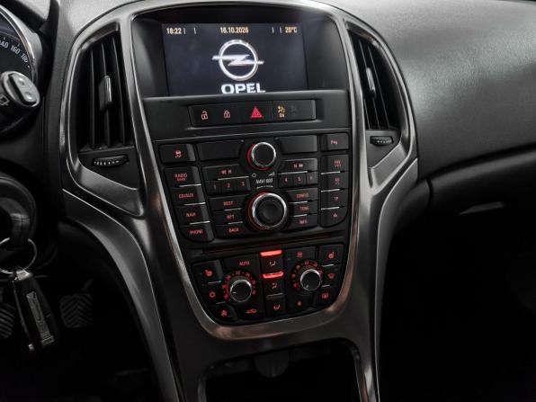 Opel Astra J с пробегом 2011 года, цена 549 000 рублей, 228000 км, универсал, Автокод Объявления