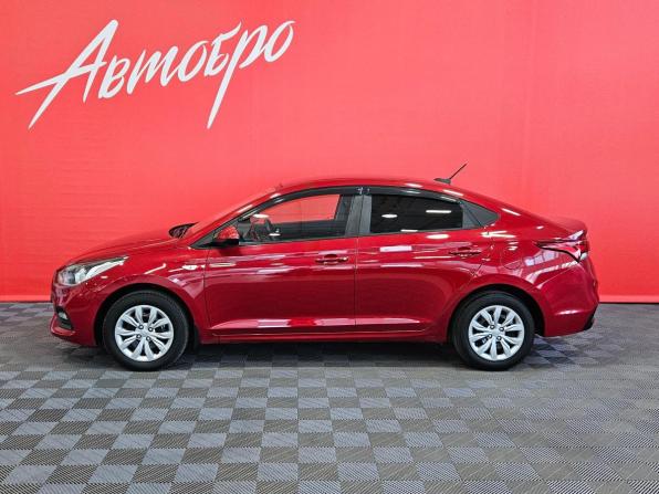 Hyundai Solaris II с пробегом 2019 года, цена 1 425 000 рублей, 113255 км, седан, Автокод Объявления