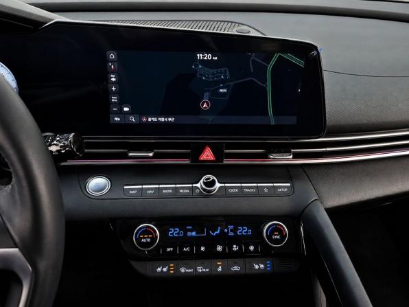 Hyundai Elantra VI (AD) Рестайлинг с пробегом 2021 года, цена 2 100 000 рублей, 50000 км, седан, Автокод Объявления
