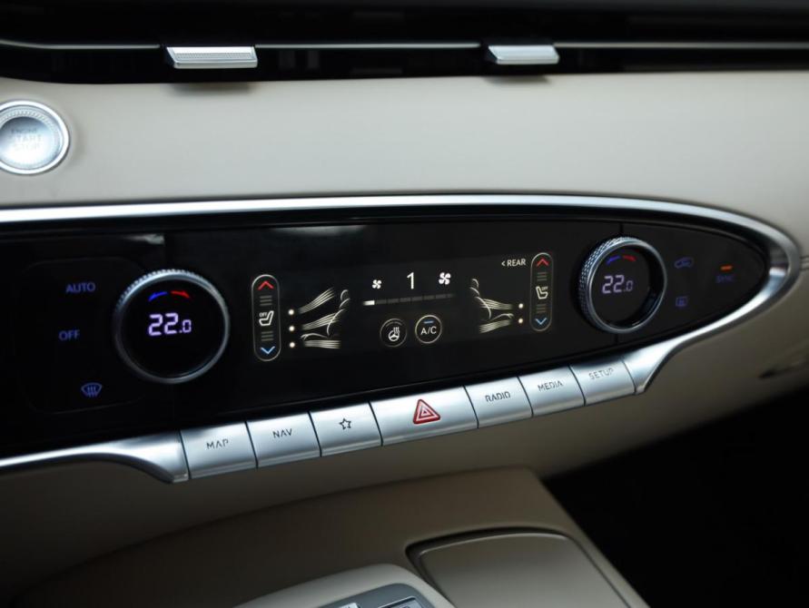 Genesis GV70 I Санкт-Петербург  - изображение 20