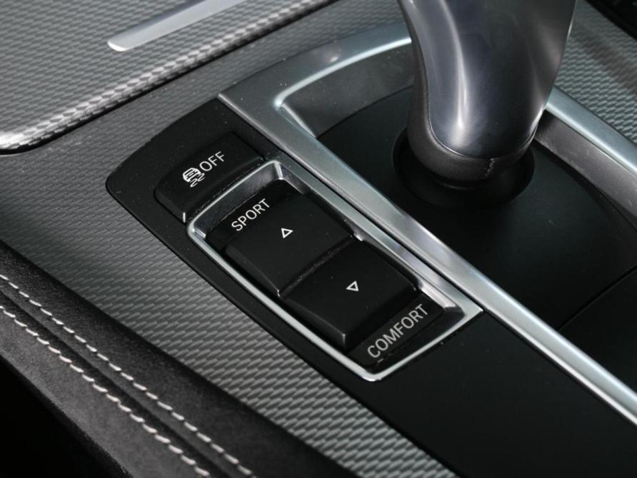 BMW 5 серии VI (F10/F11/F07) Рестайлинг Ростов-на-Дону  - изображение 19