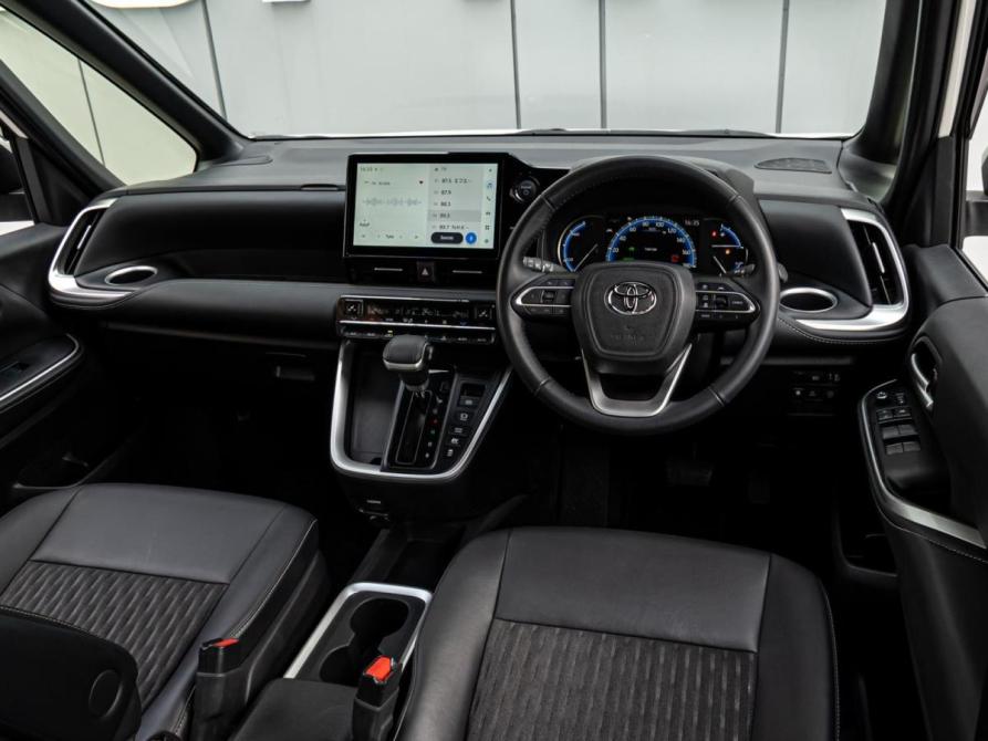 Toyota Noah IV (R90) Краснодар  - изображение 6