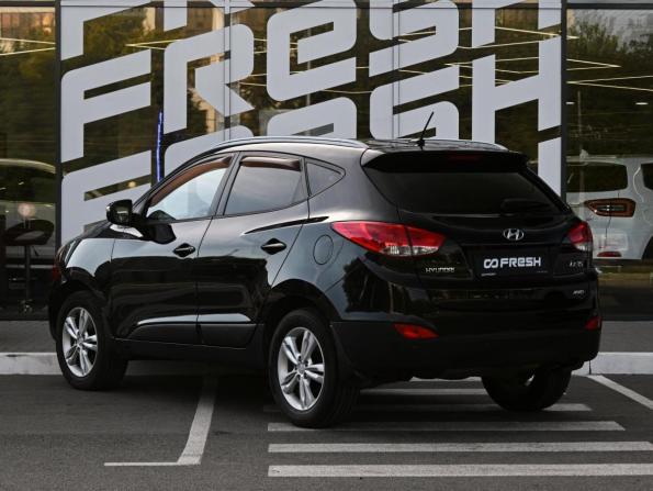 Hyundai ix35 I Рестайлинг с пробегом 2013 года, цена 1 360 000 рублей, 150062 км, внедорожник, Автокод Объявления