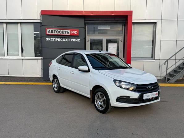 Lada (ВАЗ) Granta I Рестайлинг с пробегом 2023 года, цена 786 589 рублей, 46928 км, лифтбек, Автокод Объявления