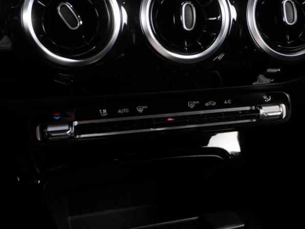 Mercedes-Benz CLA II (C118 X118) с пробегом 2019 года, цена 3 200 000 рублей, 126892 км, седан, Автокод Объявления