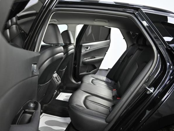 Kia Optima IV Рестайлинг с пробегом 2019 года, цена 1 059 000 рублей, 71189 км, седан, Автокод Объявления