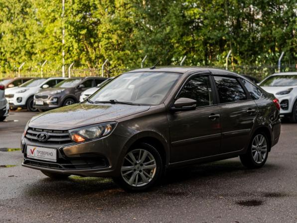 Lada (ВАЗ) Granta I Рестайлинг с пробегом 2022 года, цена 601 000 рублей, 55815 км, хэтчбек, Автокод Объявления