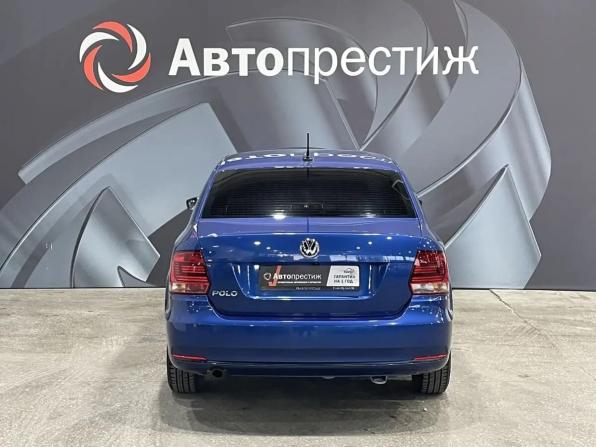 Volkswagen Polo V Рестайлинг с пробегом 2018 года, цена 970 000 рублей, 102000 км, седан, Автокод Объявления