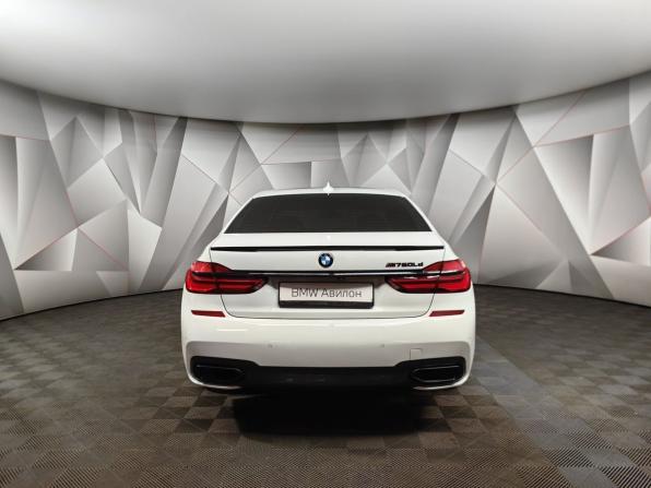 BMW 7 серии VI (G11/G12) с пробегом 2015 года, цена 3 870 000 рублей, 198146 км, седан, Автокод Объявления