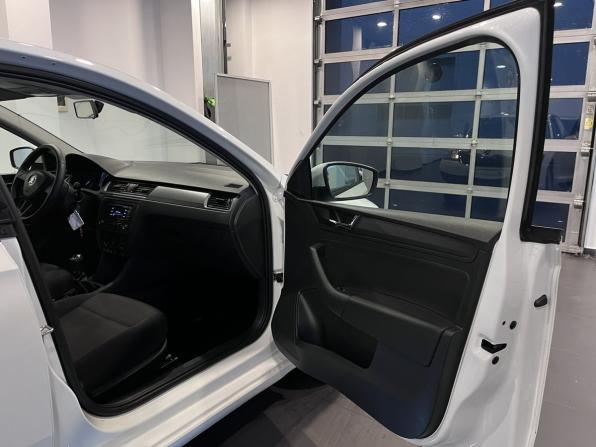 Skoda Rapid I Рестайлинг с пробегом 2018 года, цена 1 214 000 рублей, 163529 км, лифтбек, Автокод Объявления