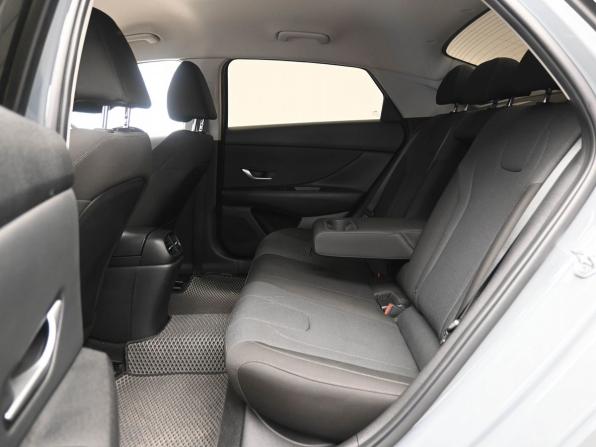 Hyundai Elantra VII (CN7) с пробегом 2021 года, цена 1 989 000 рублей, 86135 км, седан, Автокод Объявления