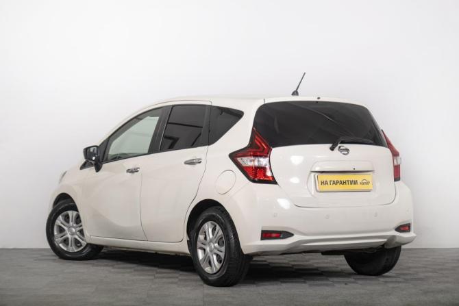 Nissan Note II Рестайлинг с пробегом 2017 года, цена 999 000 рублей, 250000 км, хэтчбек, Автокод Объявления