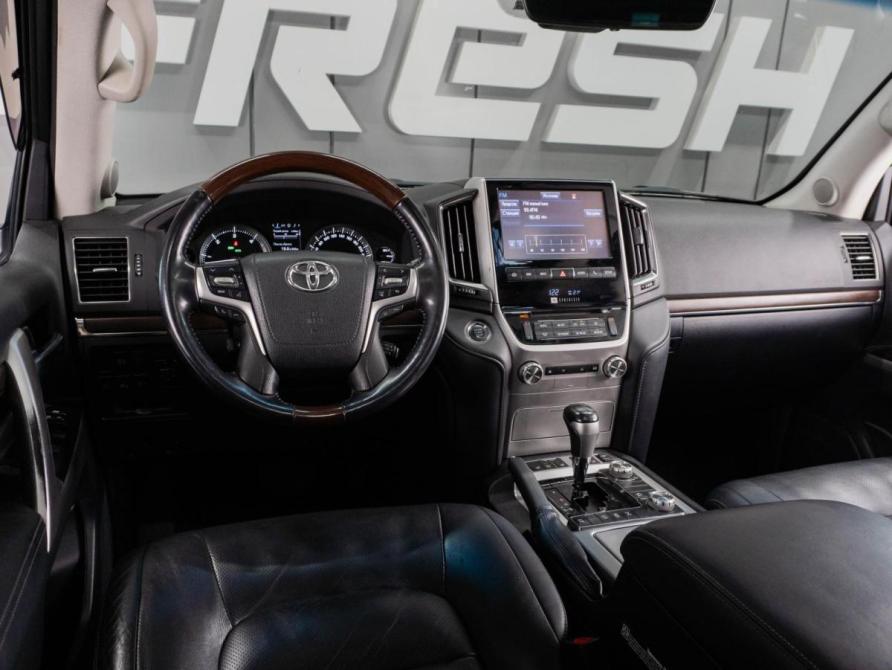 Toyota Land Cruiser 200 Series Рестайлинг 2 Тюмень  - изображение 7