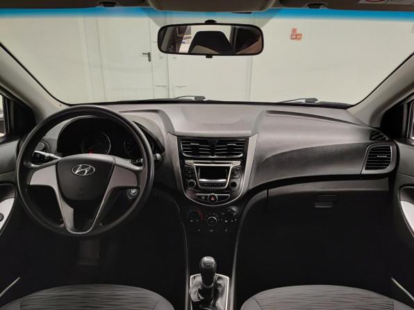 Hyundai Solaris I Рестайлинг с пробегом 2015 года, цена 879 000 рублей, 162198 км, седан, Автокод Объявления