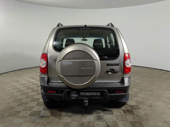 Chevrolet Niva I Рестайлинг с пробегом 2016 года, цена 499 000 рублей, 128116 км, внедорожник, Автокод Объявления