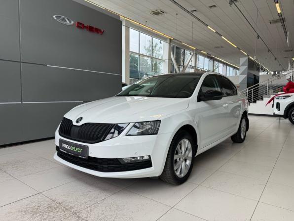 Skoda Octavia III (A7) Рестайлинг с пробегом 2018 года, цена 1 869 000 рублей, 72165 км, лифтбек, Автокод Объявления