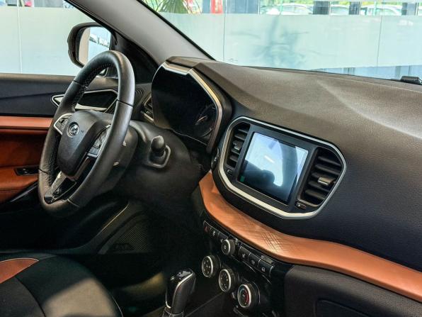 Lada (ВАЗ) Vesta I Рестайлинг (NG) с пробегом 2025 года, цена 1 637 000 рублей, 24918 км, универсал, Автокод Объявления