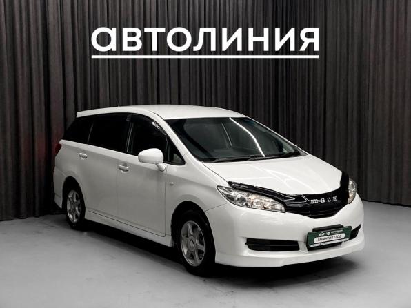 Toyota Wish II с пробегом 2009 года, цена 1 150 000 рублей, 140000 км, минивэн, Автокод Объявления