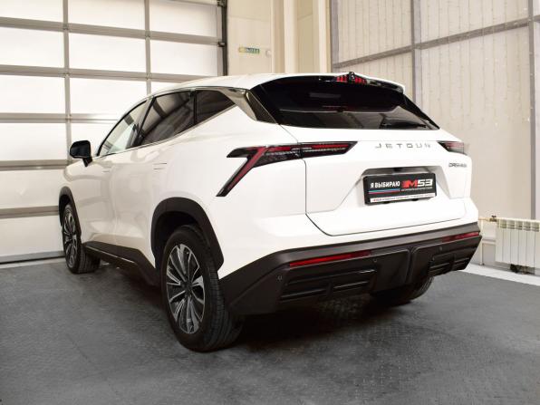JETOUR DASHING I с пробегом 2024 года, цена 2 279 995 рублей, 2235 км, внедорожник, Автокод Объявления