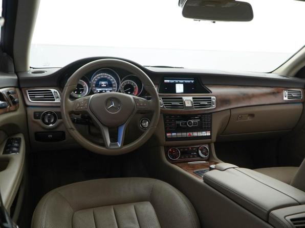 Mercedes-Benz CLS II (C218) с пробегом 2012 года, цена 2 777 077 рублей, 130340 км, седан, Автокод Объявления