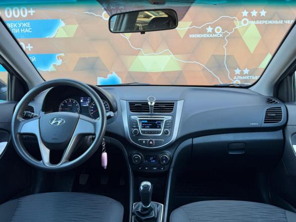 Hyundai Solaris I Рестайлинг с пробегом 2016 года, цена 900 000 рублей, 140000 км, седан, Автокод Объявления