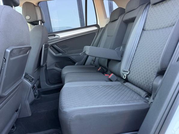 Volkswagen Tiguan II с пробегом 2017 года, цена 1 849 000 рублей, 175000 км, внедорожник, Автокод Объявления