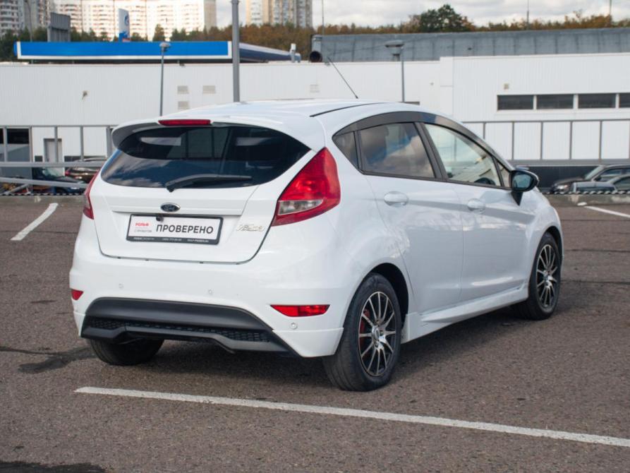 Ford Fiesta Mk6 Москва  - изображение 5