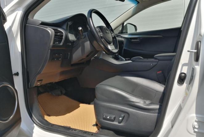 Lexus NX I с пробегом 2016 года, цена 3 150 000 рублей, 113683 км, внедорожник, Автокод Объявления