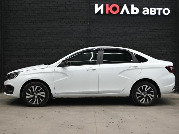 Lada (ВАЗ) Vesta I Рестайлинг (NG) с пробегом 2025 года, цена 1 840 000 рублей, 7330 км, седан, Автокод Объявления