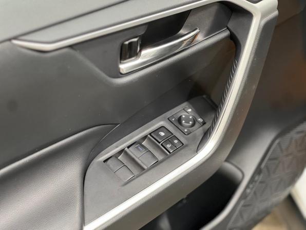 Toyota RAV4 V (XA50) с пробегом 2021 года, цена 2 840 000 рублей, 39840 км, внедорожник, Автокод Объявления