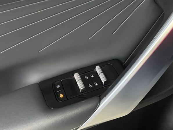 Geely Atlas II с пробегом 2024 года, цена 2 561 600 рублей, 57020 км, внедорожник, Автокод Объявления