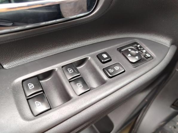 Mitsubishi Outlander III Рестайлинг 3 с пробегом 2019 года, цена 1 949 000 рублей, 121894 км, внедорожник, Автокод Объявления