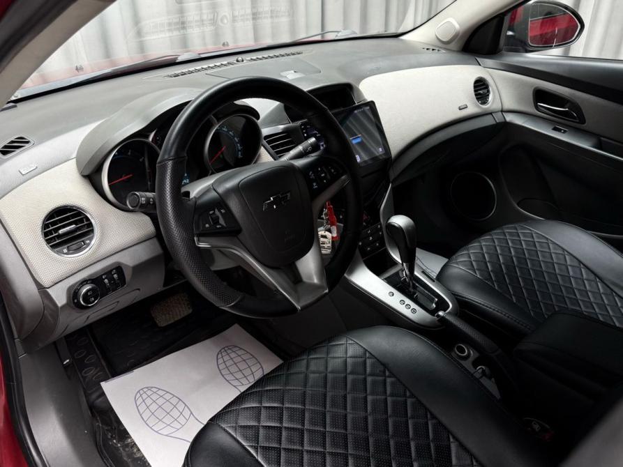Chevrolet Cruze I Ижевск  - изображение 8