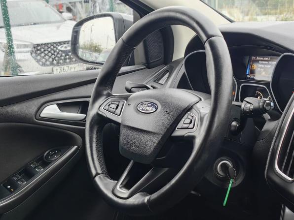 Ford Focus III Рестайлинг с пробегом 2018 года, цена 919 000 рублей, 182000 км, универсал, Автокод Объявления