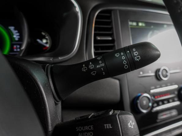 Renault Megane IV с пробегом 2018 года, цена 1 549 000 рублей, 128549 км, универсал, Автокод Объявления