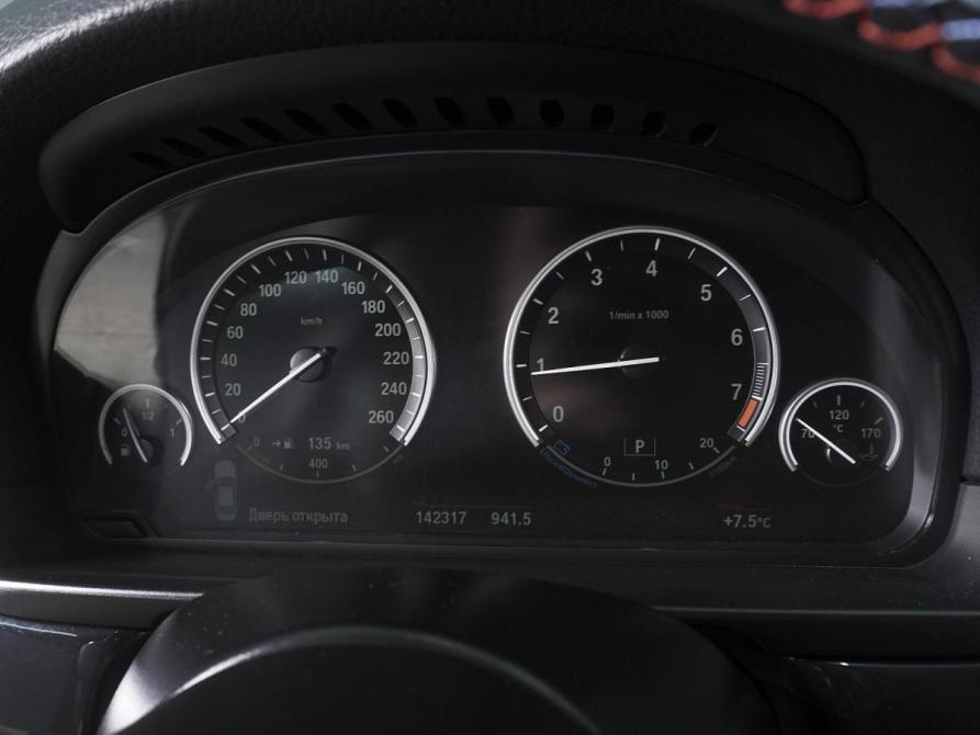 BMW 5 серии VI (F10/F11/F07) Рестайлинг Ростов-на-Дону  - изображение 18