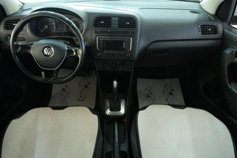 Volkswagen Polo V Рестайлинг Омск  - изображение 14